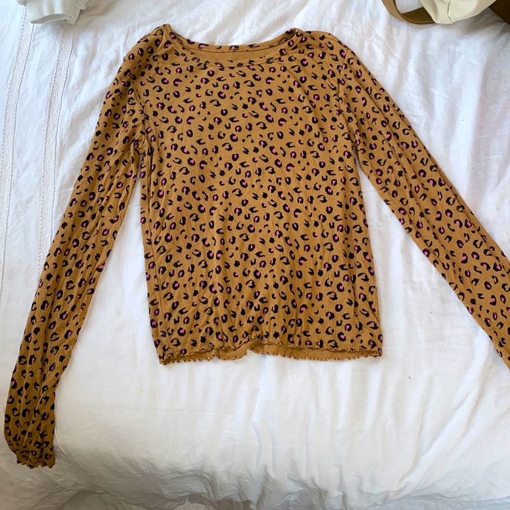 Long Sleeve Cheetah Shirt! 🐆